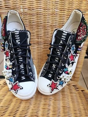 Black Embellished Women's Lace-Up Sneakers with Multicolor Crystal Accents
